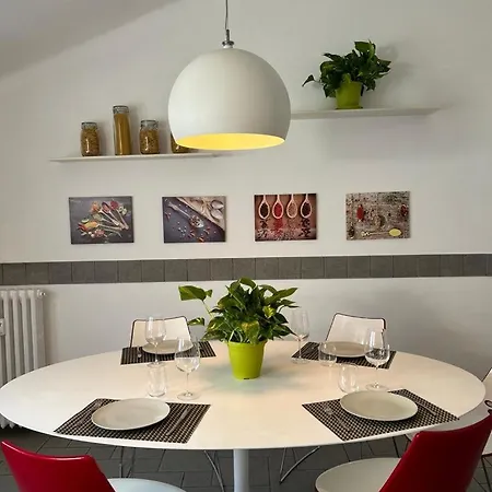 Floor In The Heart Of The 公寓 *