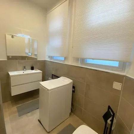 Floor In The Heart Of The Apartmán Terst