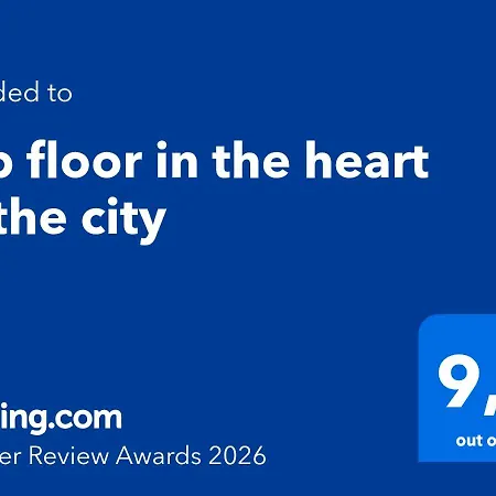 Floor In The Heart Of The *